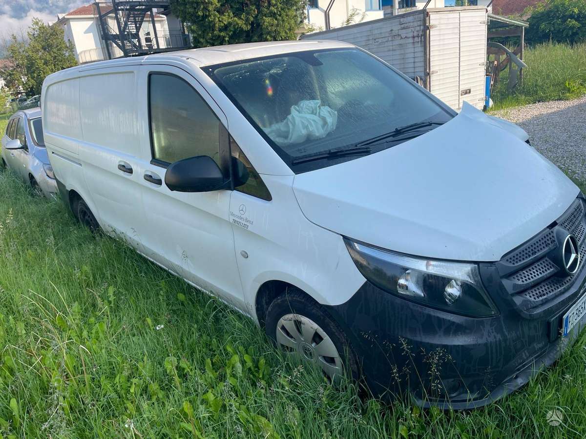 Mercedes-Benz Vito