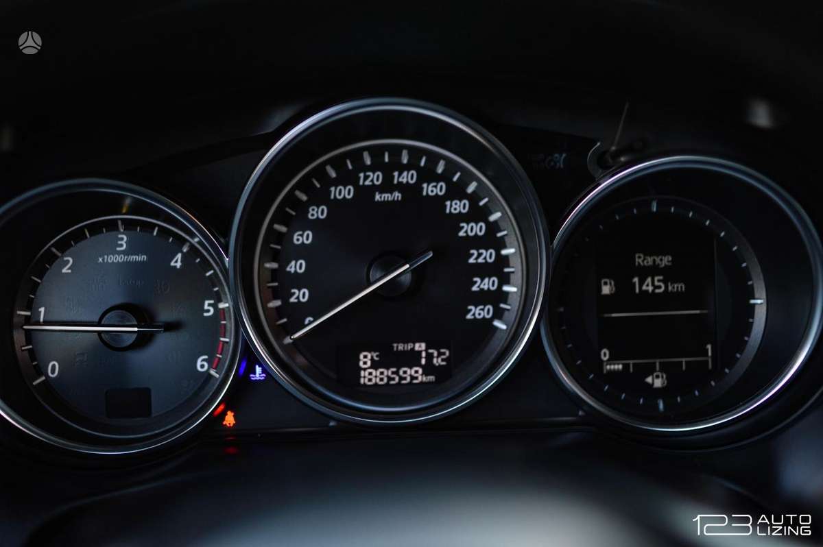 Mazda CX-5, 2.2 l., Внедорожник / Кроссовер