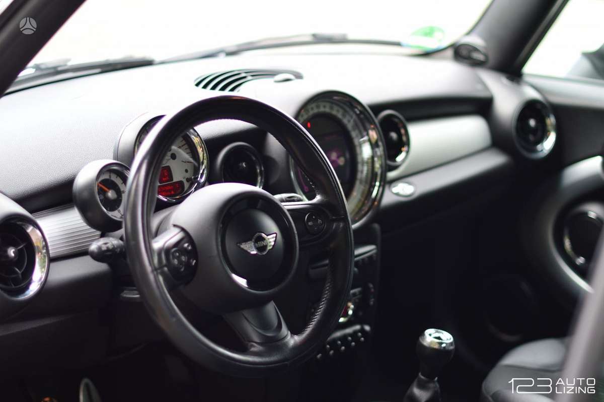 Mini Cooper SD, 2.0 l., kabrioletas