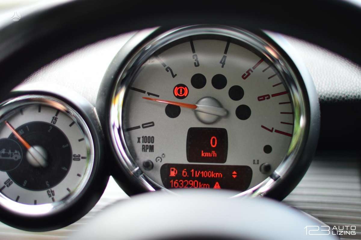 Mini Cooper SD, 2.0 l., kabrioletas