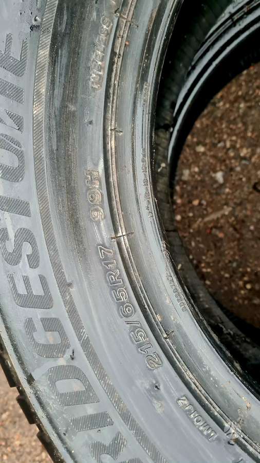 Bridgestone, winter 215/65 R17