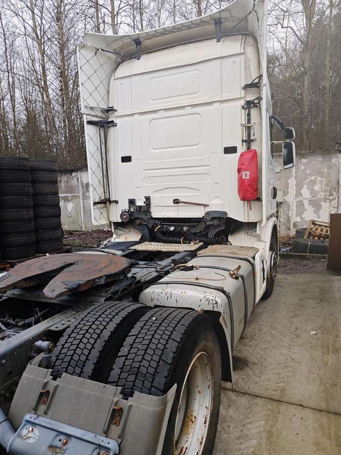 Scania R124, semi-trailer trucks