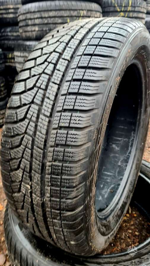 Hankook, winter 205/55 R17