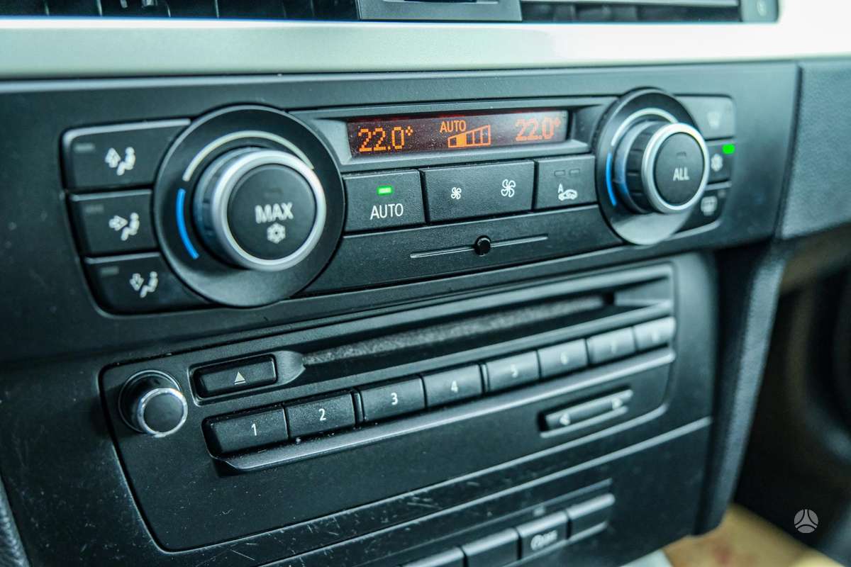 BMW 320, 2.0 l., Универсал