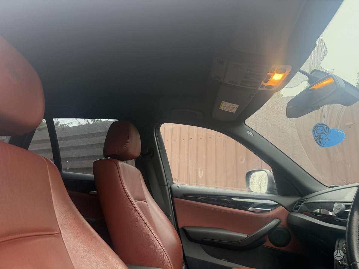 BMW X1 475 9