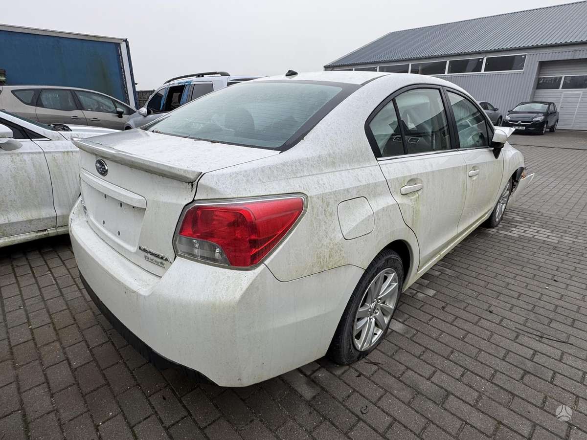 Subaru Impreza dalimis. Katik gautas ardymui