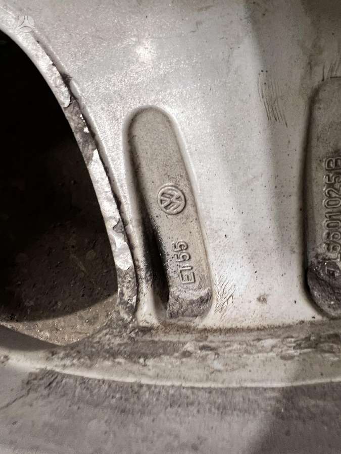 Volkswagen, light alloy, R17