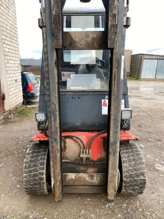 Toyota 2F E15, šakiniai krautuvai