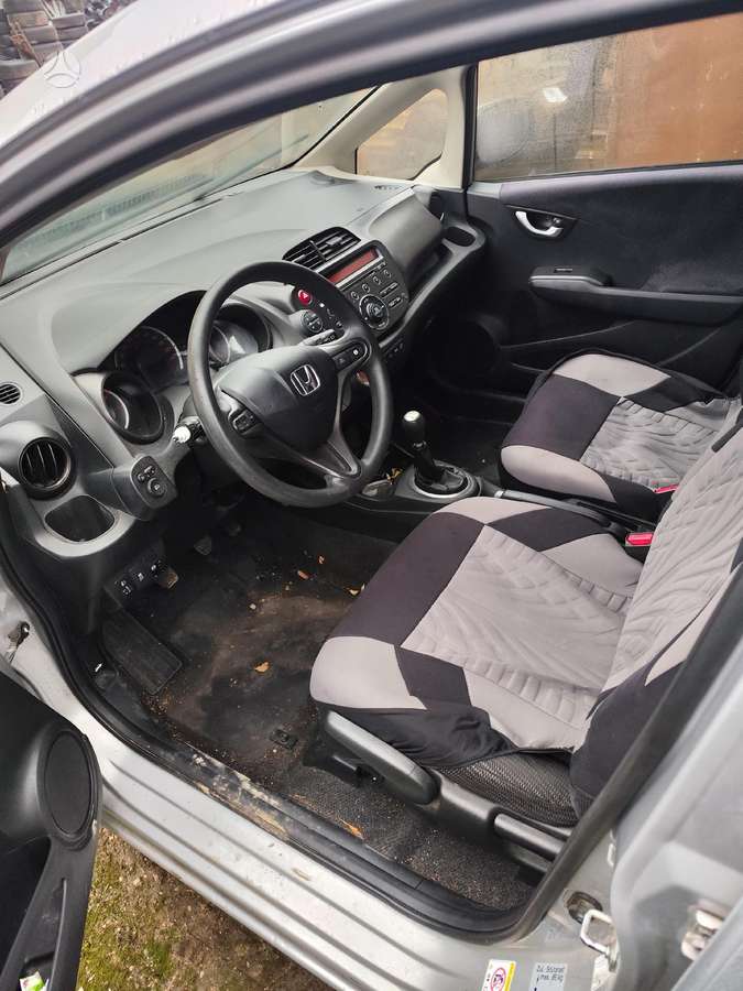 Honda Jazz по частям
