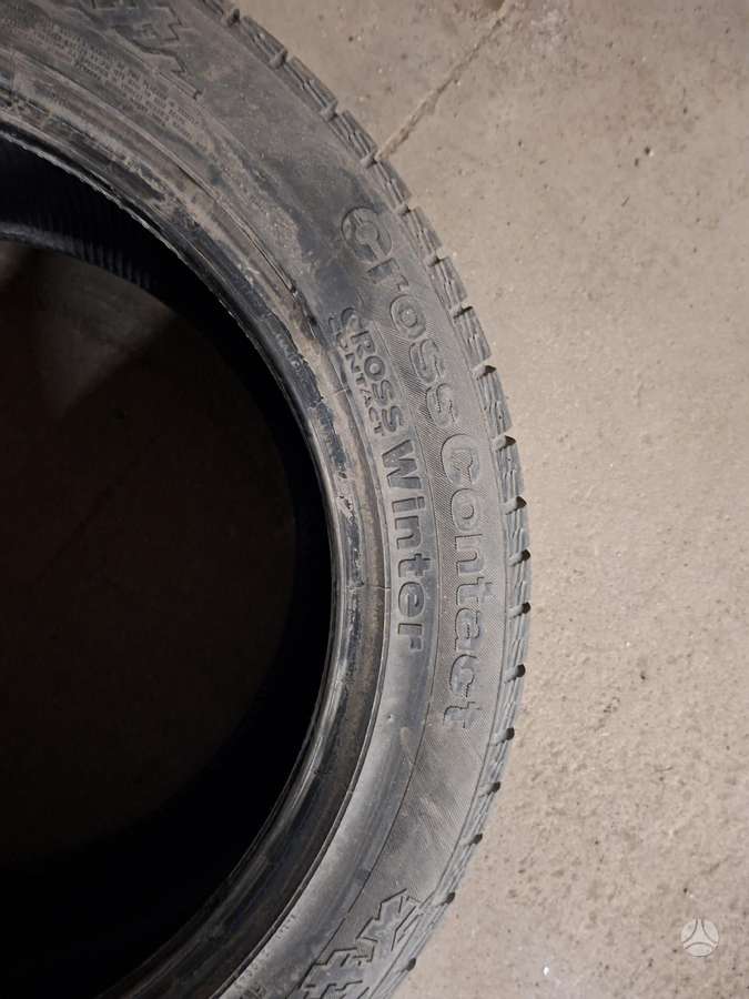 Continental, universalios 275/45 R19