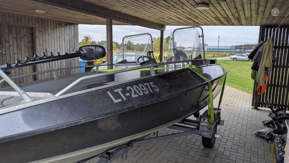 Buster L2, aluminum boats
