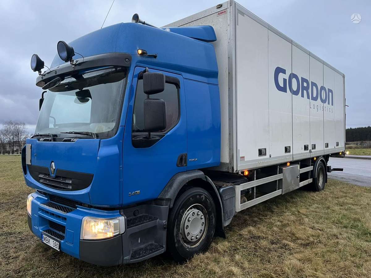 Renault Premium, box trucks / box vans