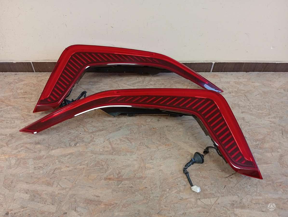 Kia Niro hood (front, rear), lights