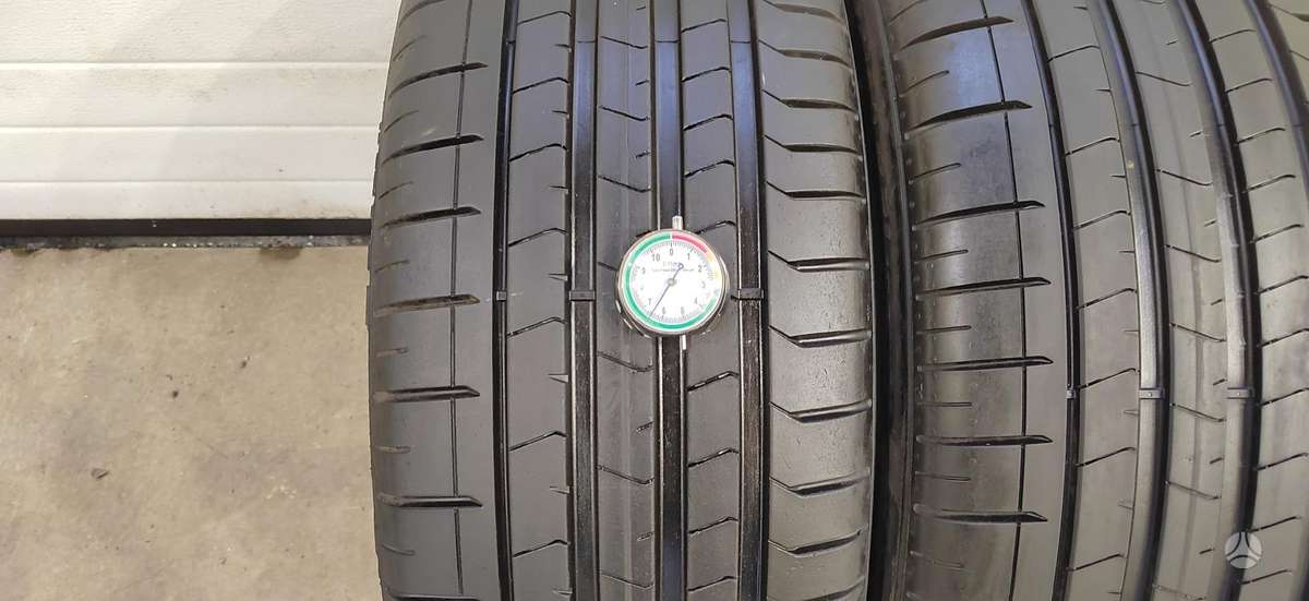 Pirelli P Zero PZ4, summer 255/40 R21