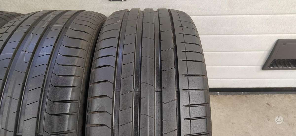 Pirelli P Zero PZ4, vasarinės 255/40 R21