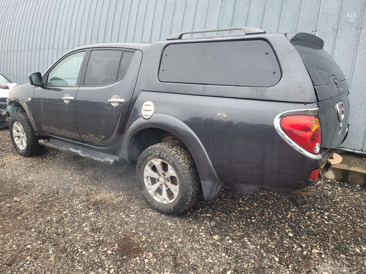 Mitsubishi L200