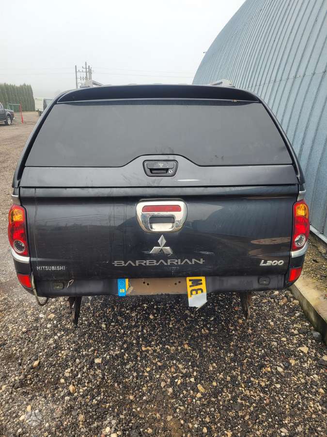 Mitsubishi L200