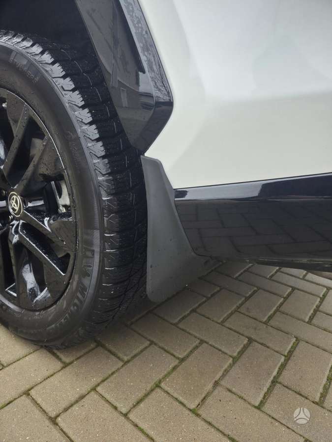 Toyota RAV4 детали кузова