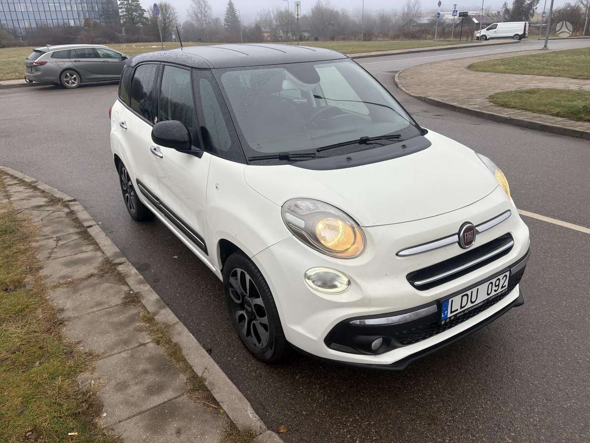Fiat 500L, 1.3 l., hatchback