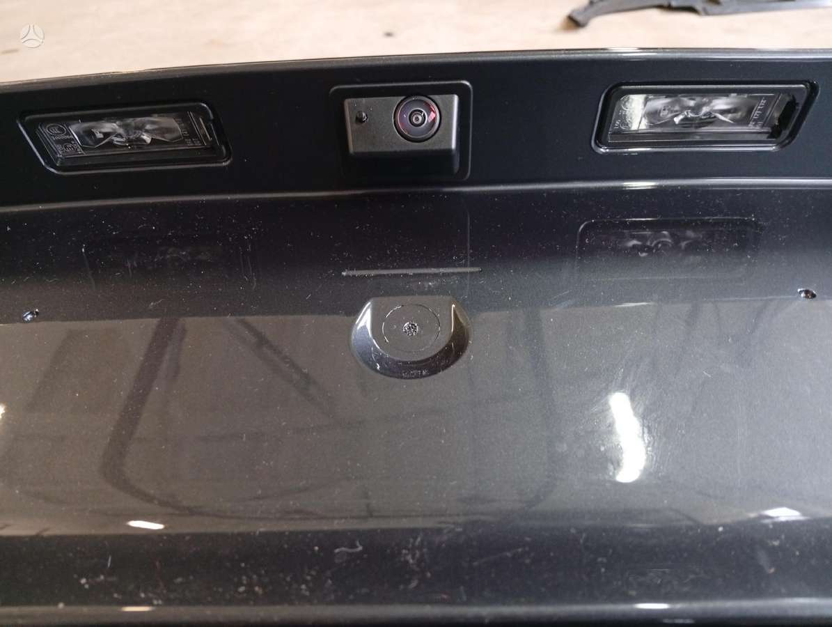 Cupra Born bumpers, lights
