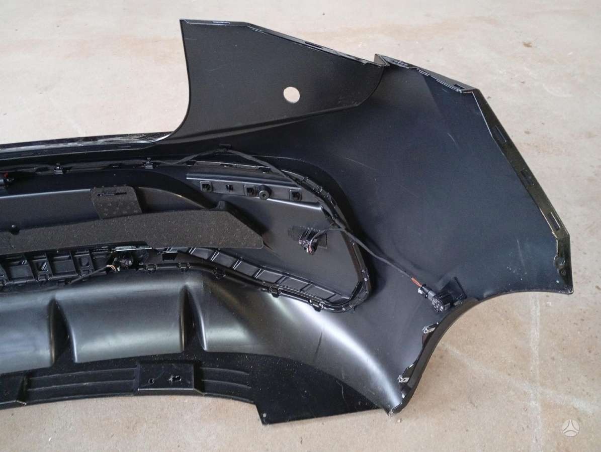 Cupra Born bumpers, lights