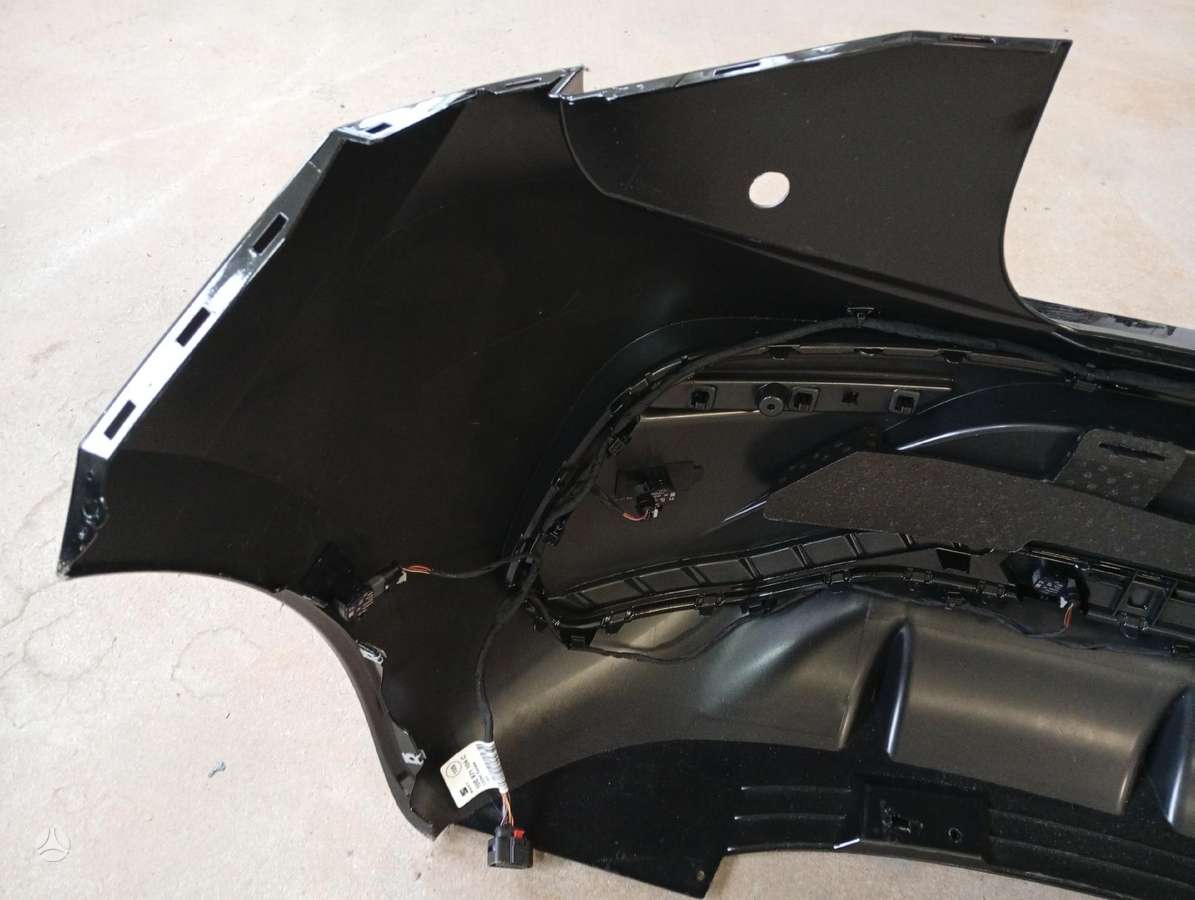 Cupra Born bumpers, lights