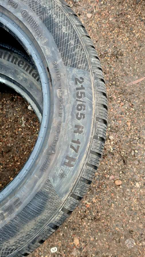 Continental, зимние 215/65 R17