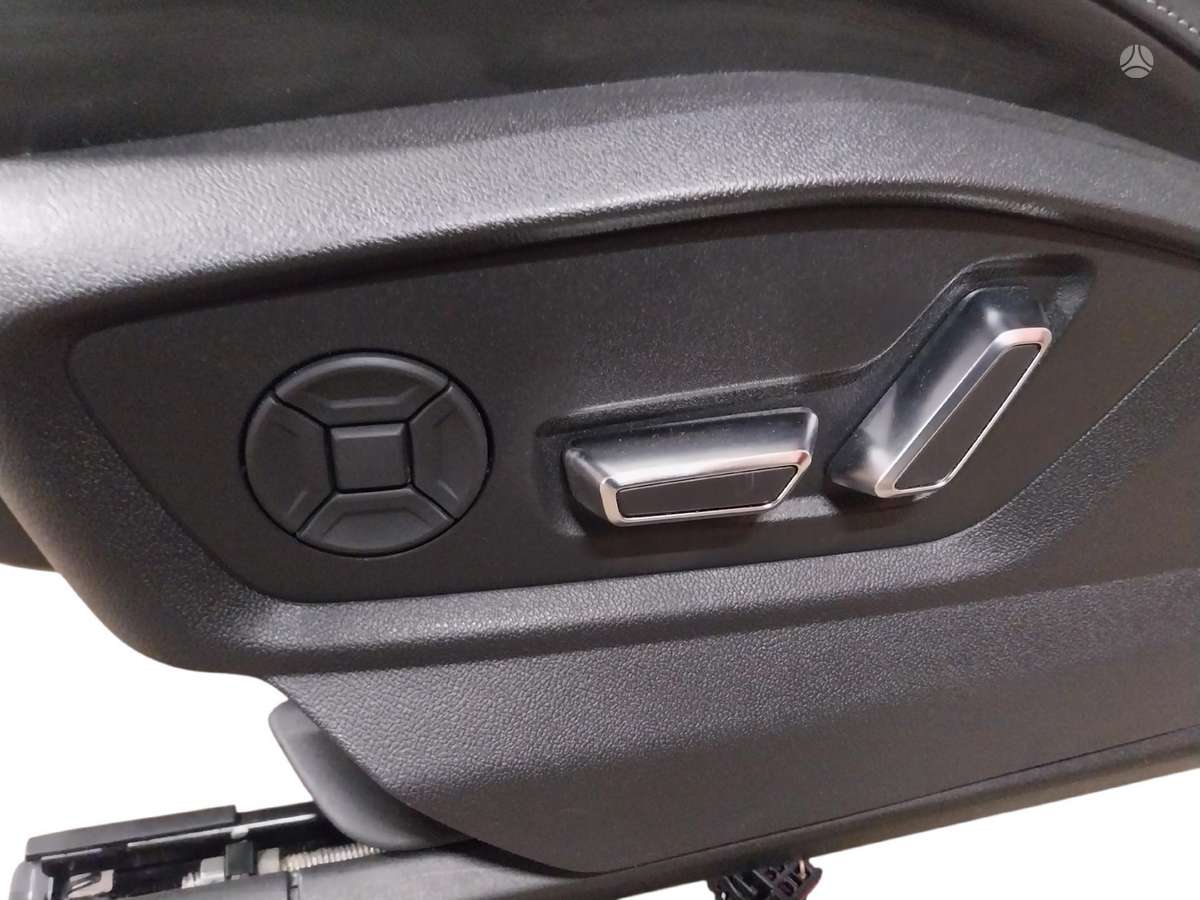 Audi SQ7 interior parts