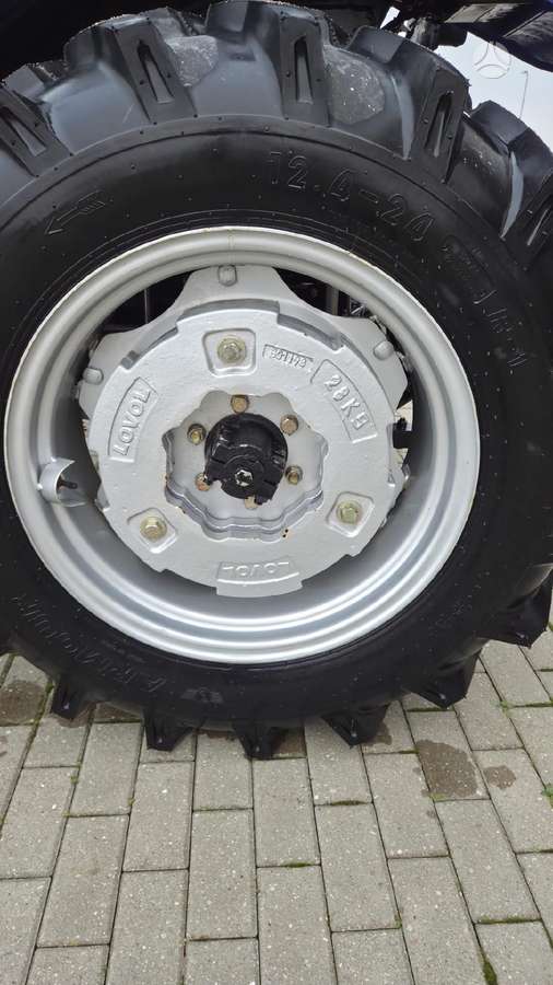 LOVOL M254 4WD, traktoriai
