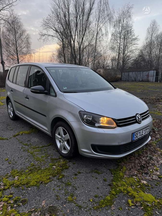 Volkswagen Touran - 2