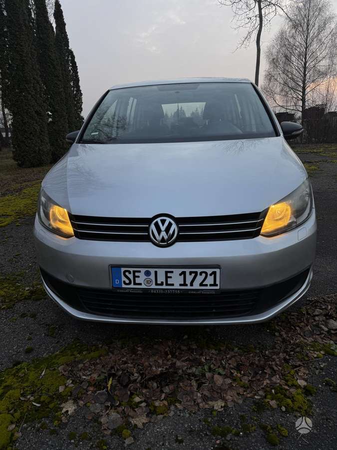 Volkswagen Touran - 3