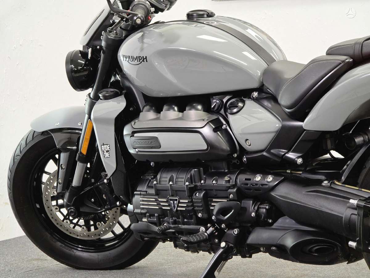 Triumph Rocket III R 2500cc, choppers / cruisers / custom