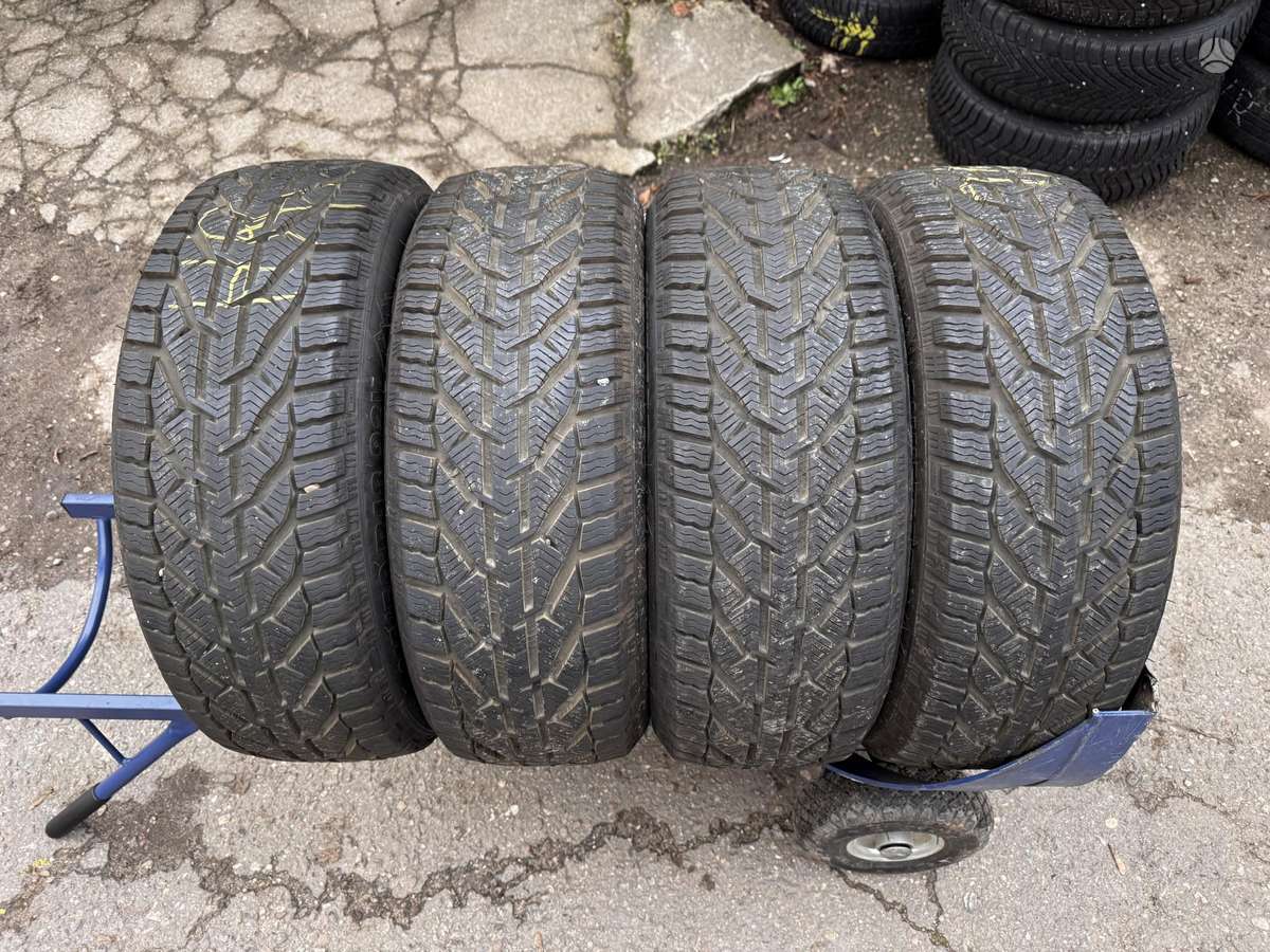Taurus Winter, winter 215/50 R18