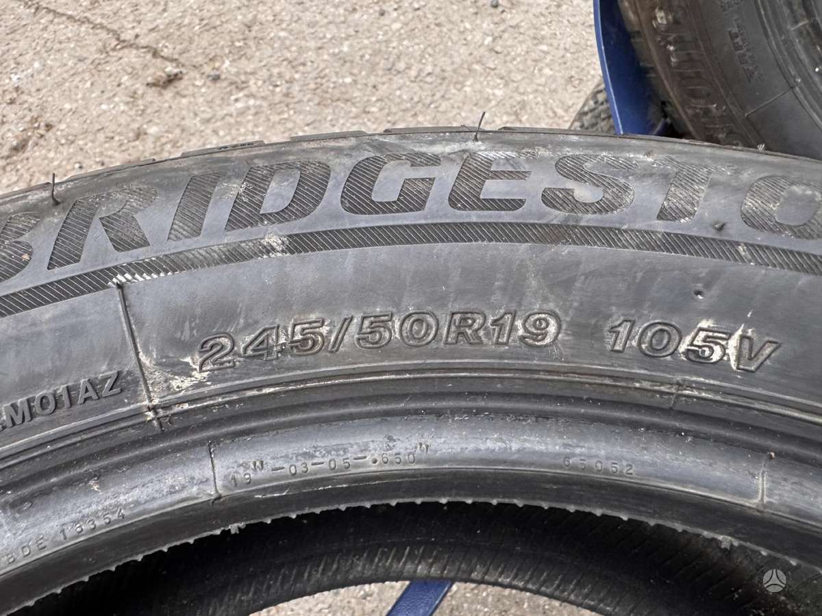 Bridgestone Blizzak LM-001, winter 245/50 R19