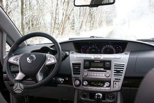 SsangYong Rodius, 2.2 l., Минивэн