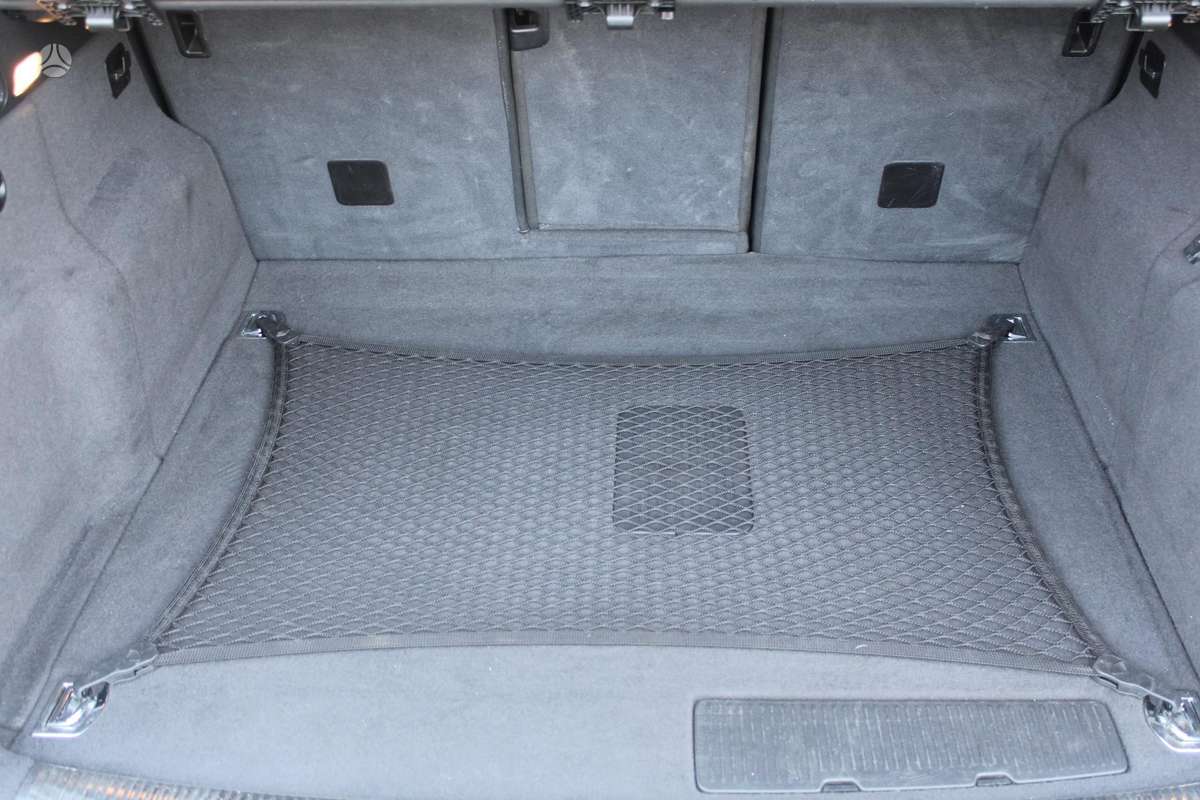 Audi Q5, 2.0 l., off-road / crossover