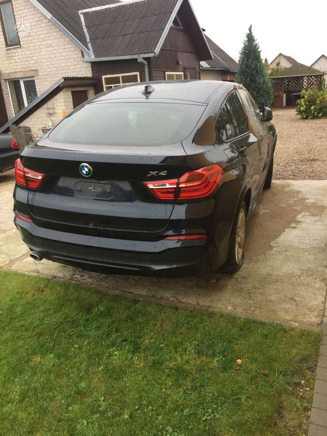 BMW X4 rezerves daļās