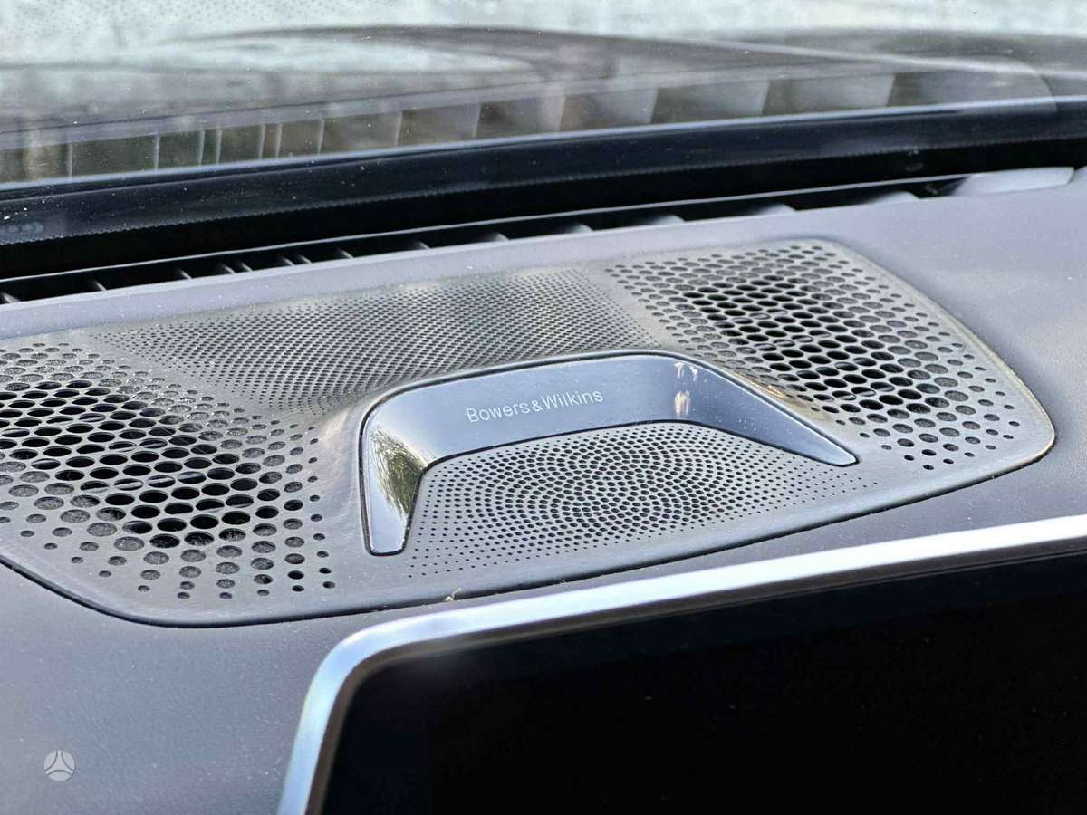 BMW 750, 3.0 l., Седан