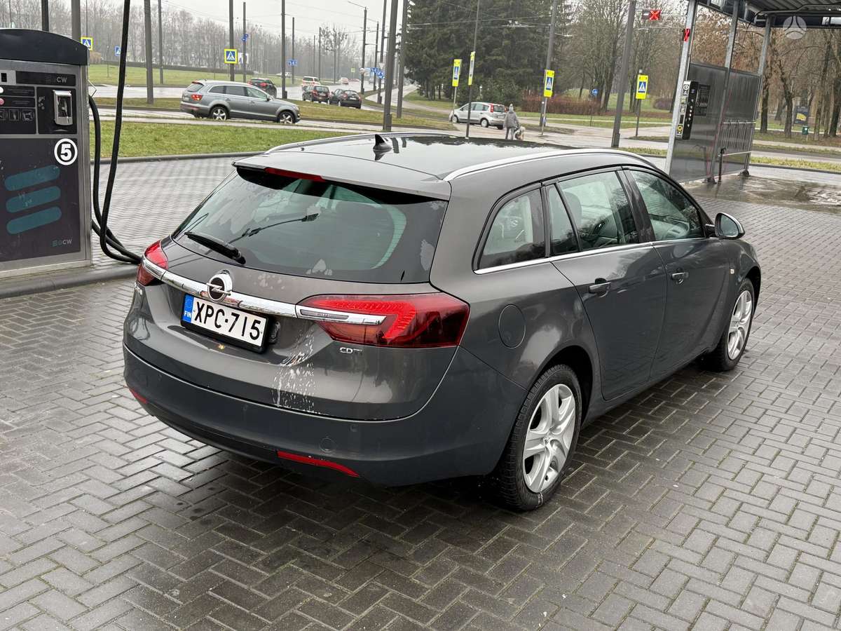 Opel Insignia, 1.6 l., Универсал