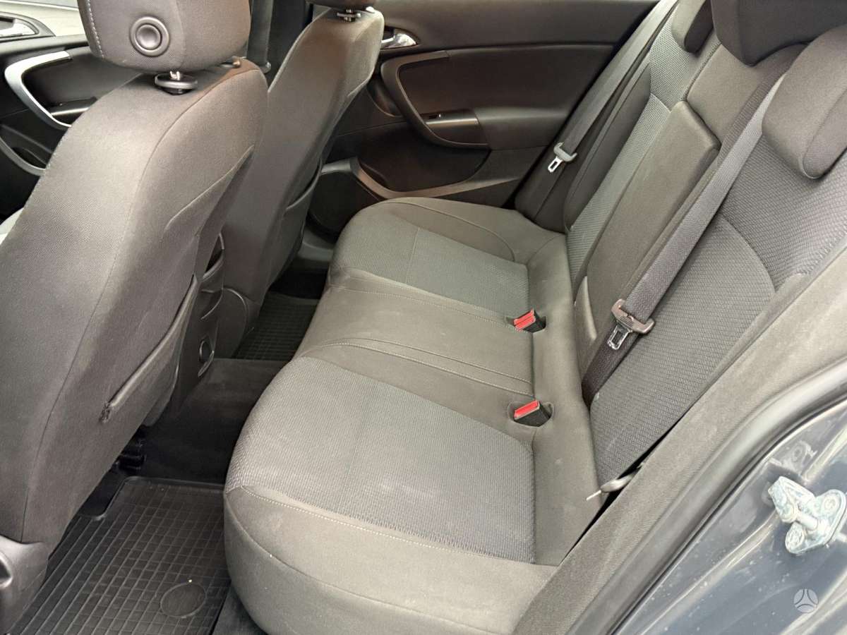 Opel Insignia, 1.6 l., Универсал