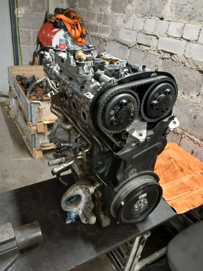 Volvo XC90, B4204T35, детали двигателя