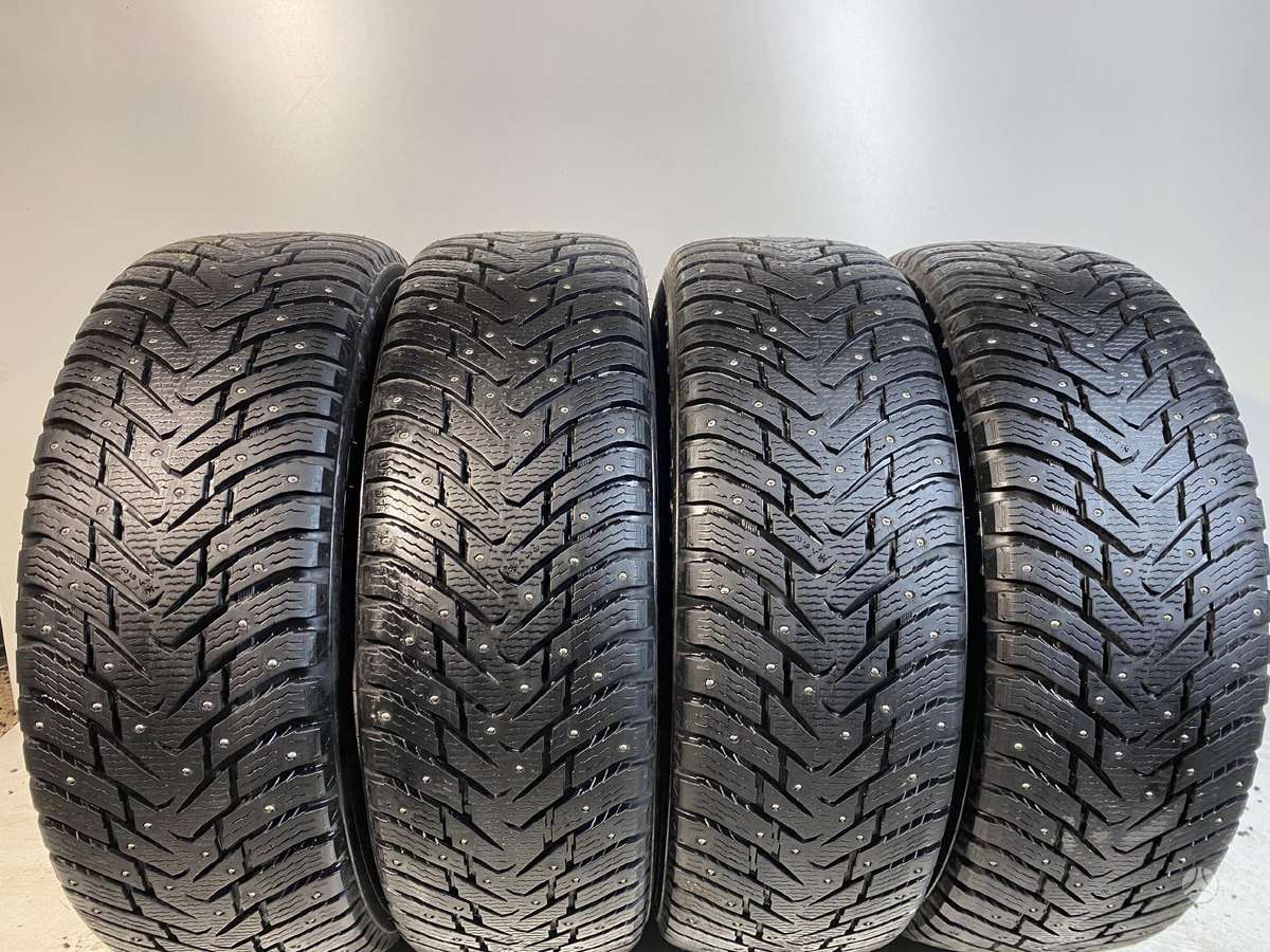 Nokian Hakka 8, winter 265/70 R17