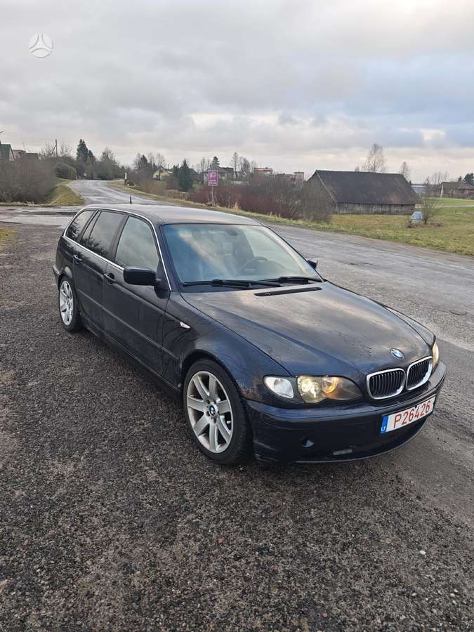 BMW 330
