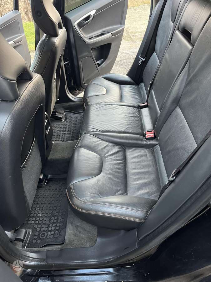 Volvo XC60 - 8