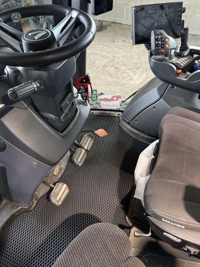 John Deere Kilimukai, тракторы