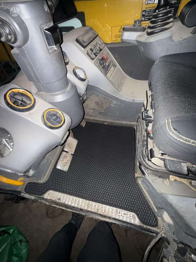 John Deere Kilimukai, тракторы