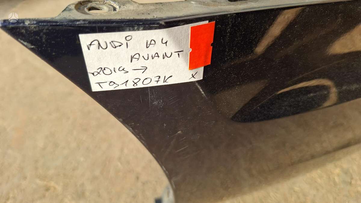 Audi A4, 8W9807511, Cen29684