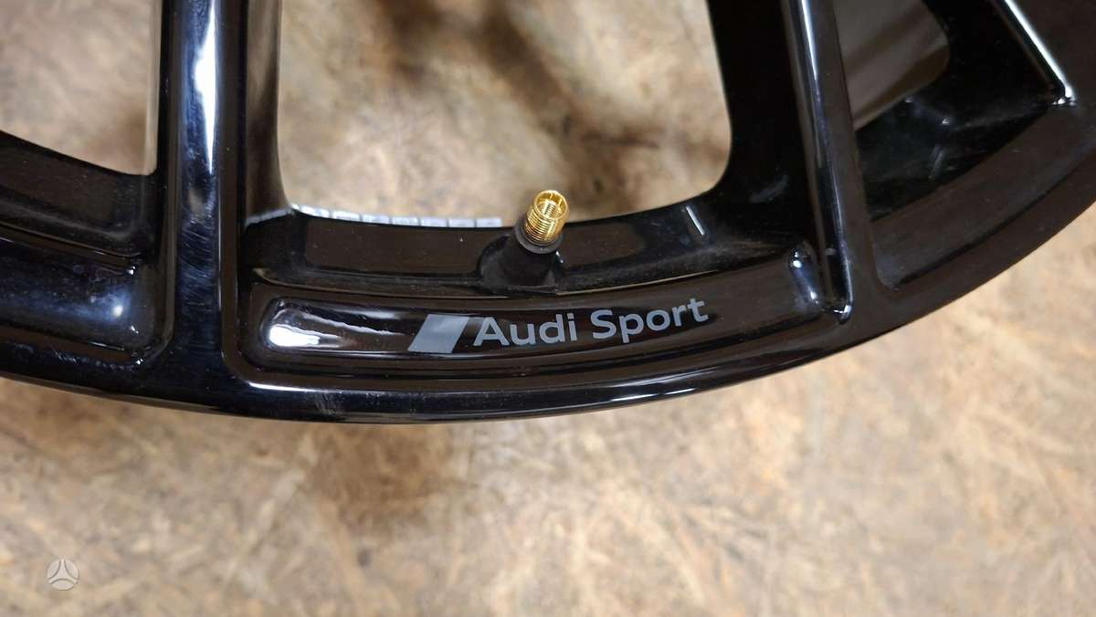 Audi Q3, 83A601025A, Cen29686