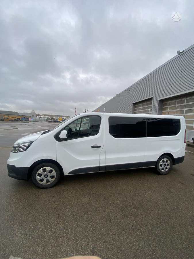 Renault Trafic - 2