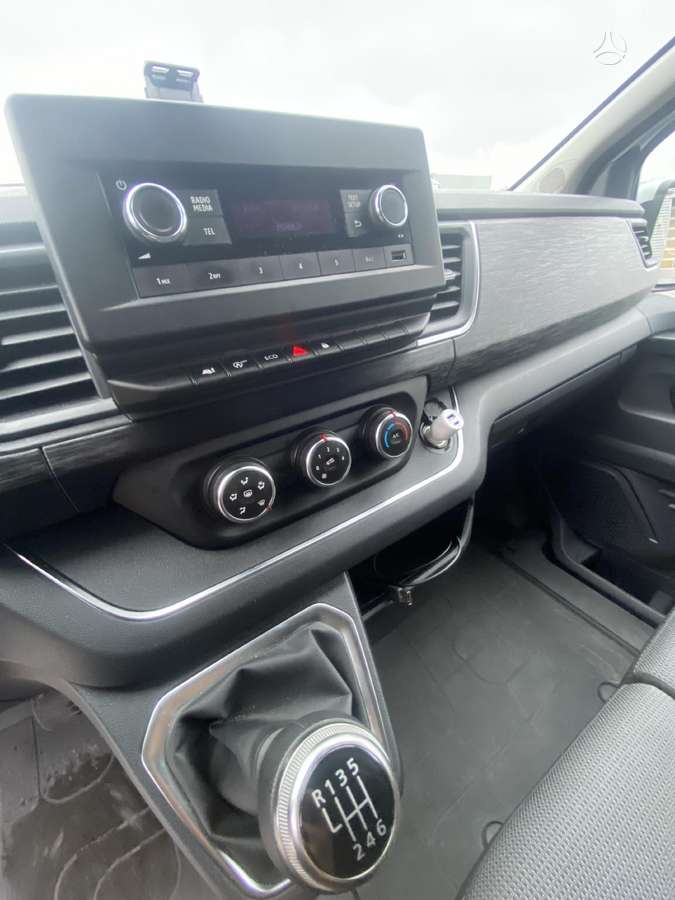Renault Trafic - 5